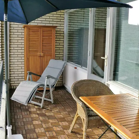 Apartment Cozy In With Balcony